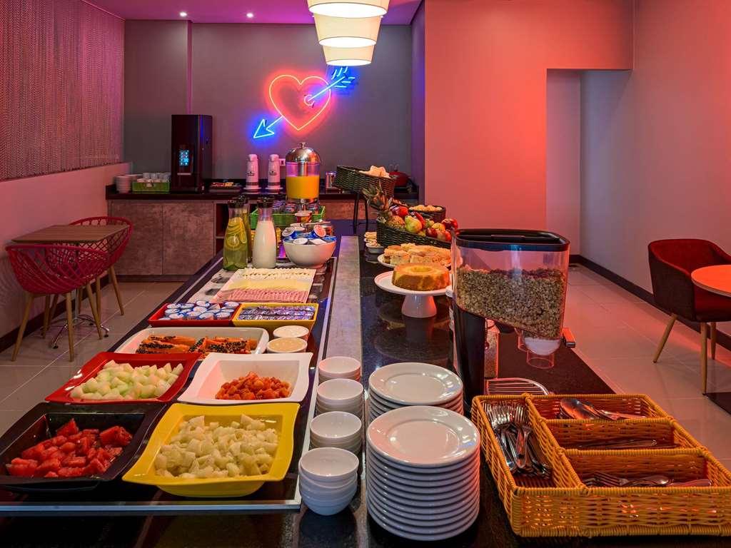 Golden Tower Express Franca By Fenix Hoteis Restaurant billede